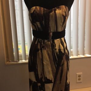 Strapless dress with abstract muted print